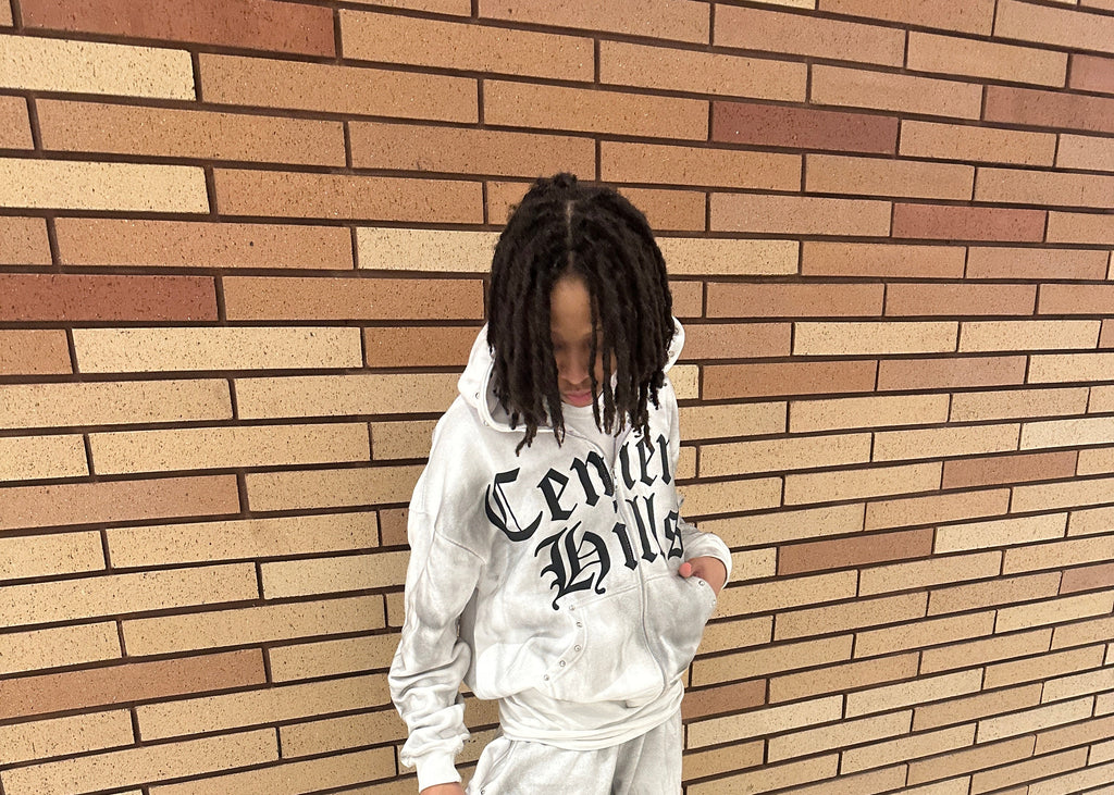 “Platinum Collection“ White Zipup