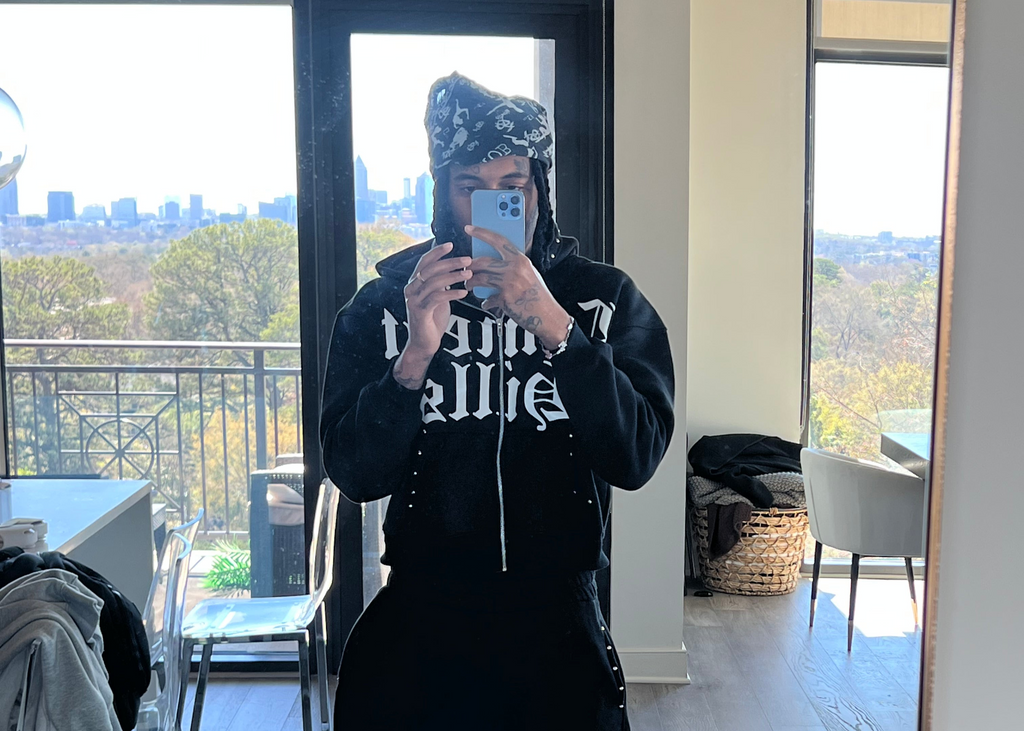 “Platinum Collection“ Black Zipup